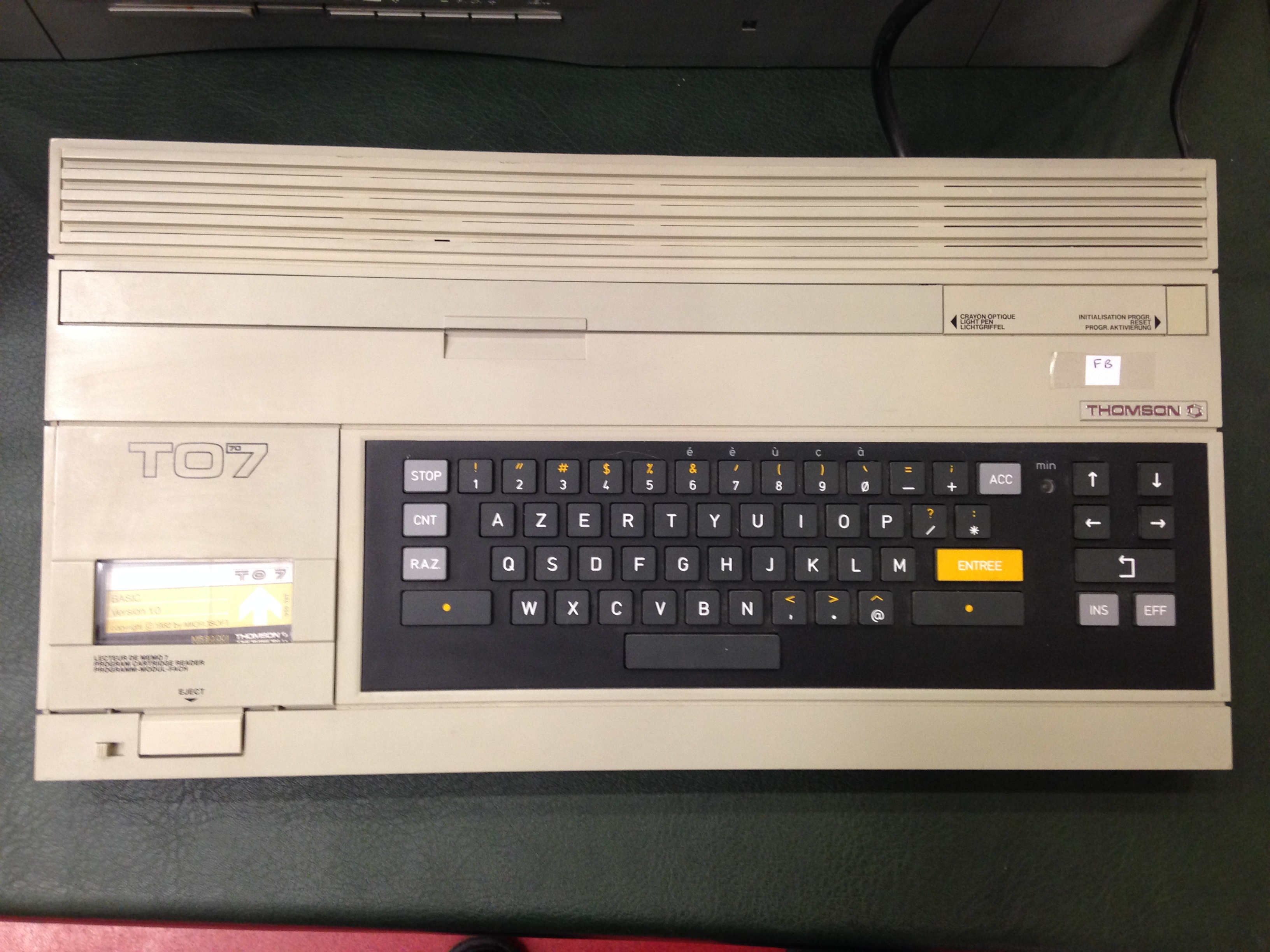 TO7, 1982